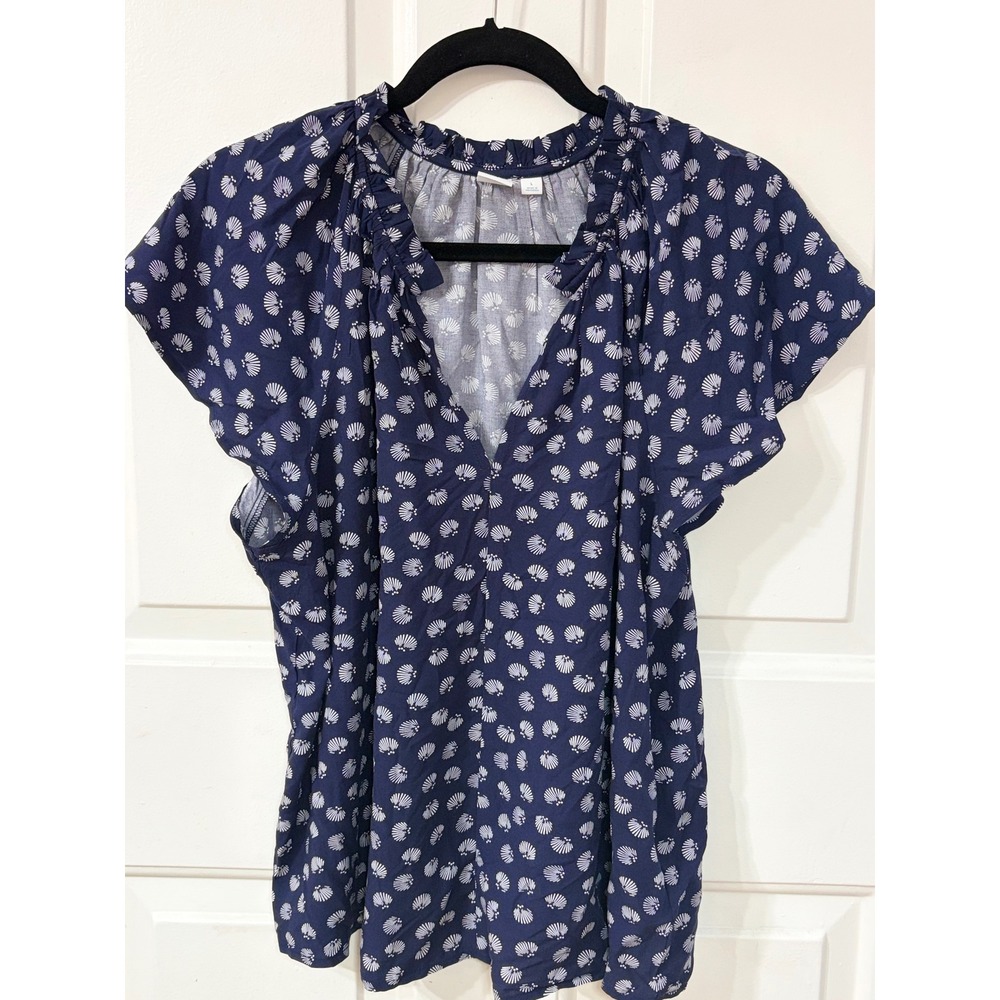 Gap | Seashell Print Flutter Sleeve Top | Large || Navy Blue|